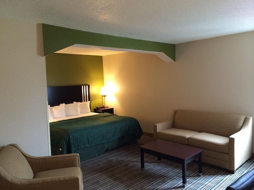 Spark By Hilton Wytheville East Main Street Exterior foto